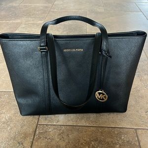 Michael Kors Travel Tote